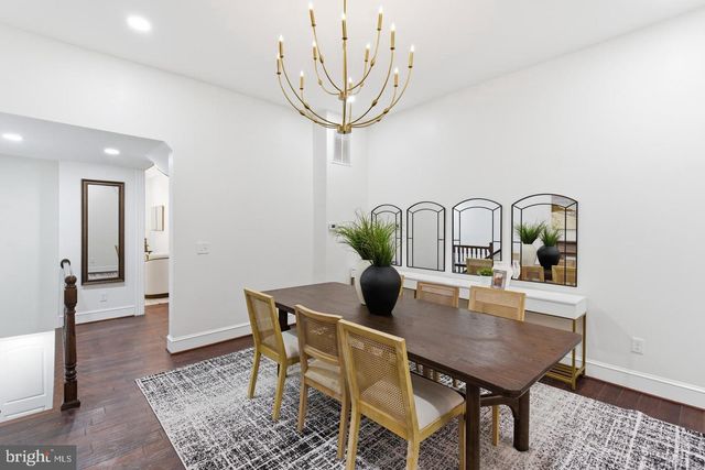 1526 MCCULLOH ST, Baltimore, MD 21217