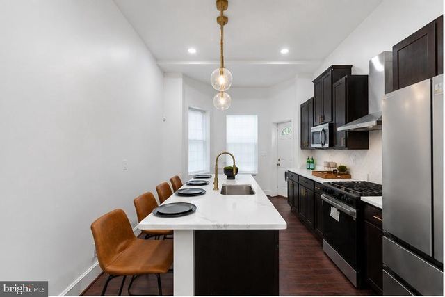 1526 MCCULLOH ST, Baltimore, MD 21217