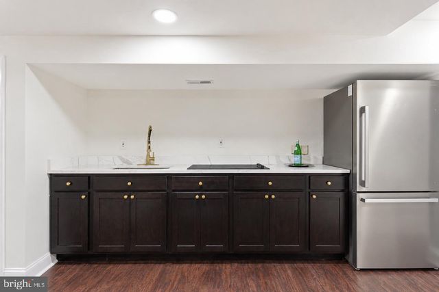 1526 MCCULLOH ST, Baltimore, MD 21217