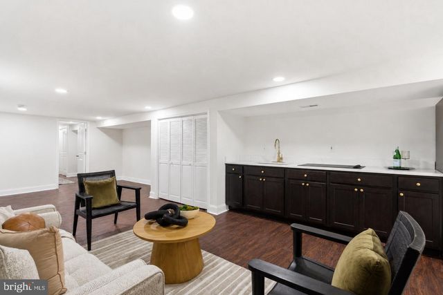 1526 MCCULLOH ST, Baltimore, MD 21217