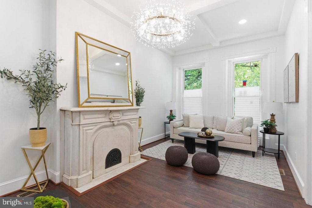 1526 MCCULLOH ST, Baltimore, MD 21217