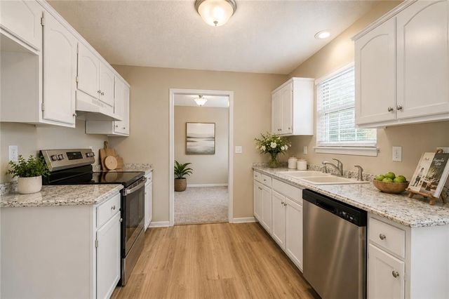 613 N Cedar Street, Gardner, KS 66030