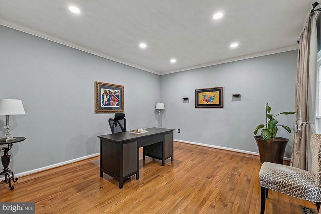 8 WINDING OAK CT, Olney, MD 20832