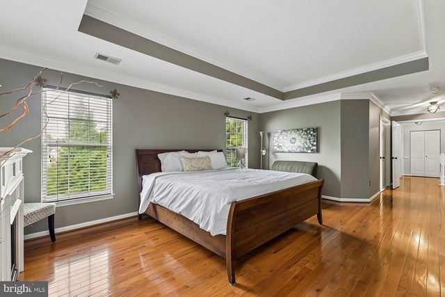 8 WINDING OAK CT, Olney, MD 20832