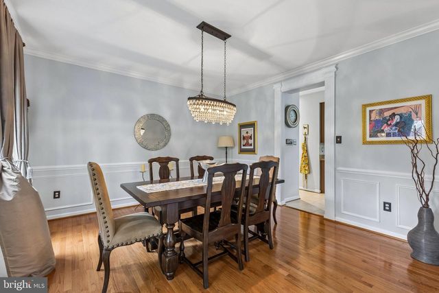 8 WINDING OAK CT, Olney, MD 20832
