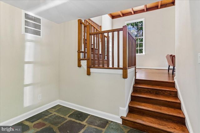 12811 LACY DR, Silver Spring, MD 20904