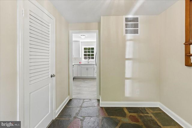 12811 LACY DR, Silver Spring, MD 20904
