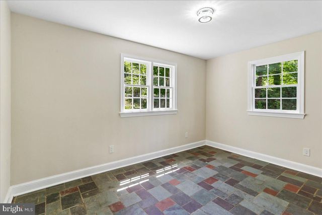 12811 LACY DR, Silver Spring, MD 20904