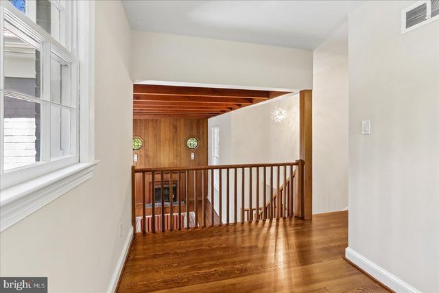 12811 LACY DR, Silver Spring, MD 20904