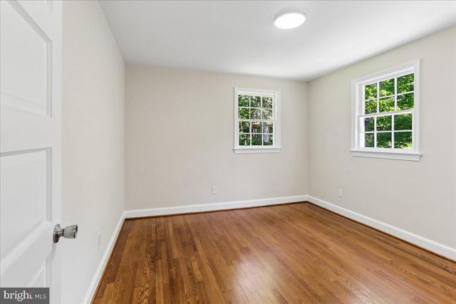 12811 LACY DR, Silver Spring, MD 20904
