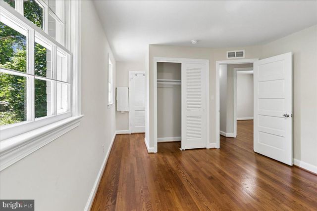 12811 LACY DR, Silver Spring, MD 20904