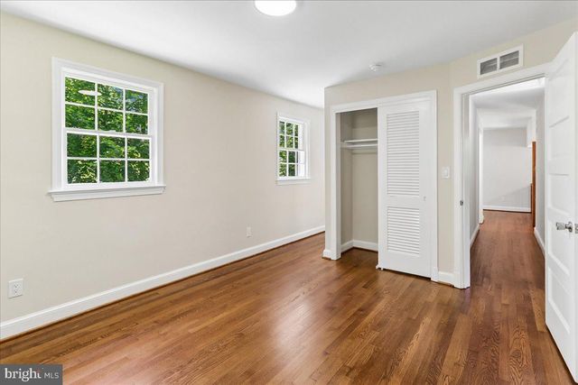 12811 LACY DR, Silver Spring, MD 20904