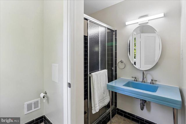 12811 LACY DR, Silver Spring, MD 20904