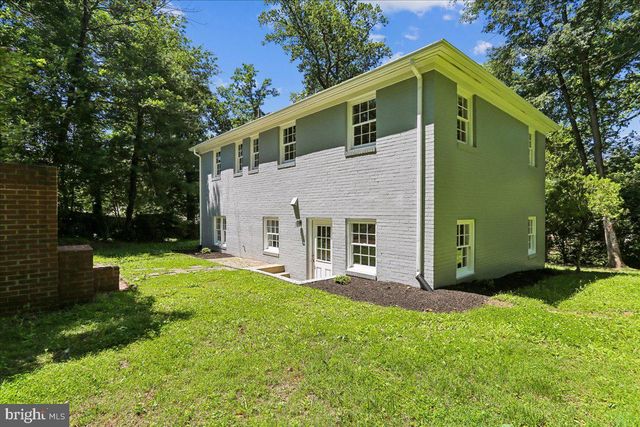 12811 LACY DR, Silver Spring, MD 20904