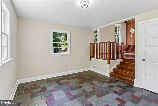 12811 LACY DR, Silver Spring, MD 20904