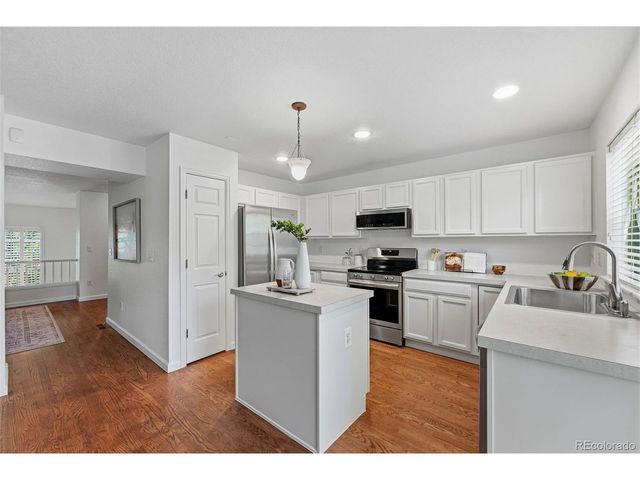 7870 E 29th Ave, Denver, CO 80238