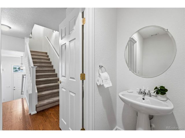 7870 E 29th Ave, Denver, CO 80238