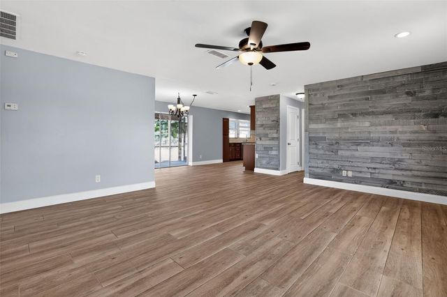 8607 CHATHAM STREET, Fort Myers, FL 33907