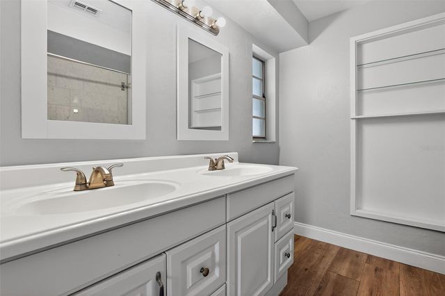 8607 CHATHAM STREET, Fort Myers, FL 33907