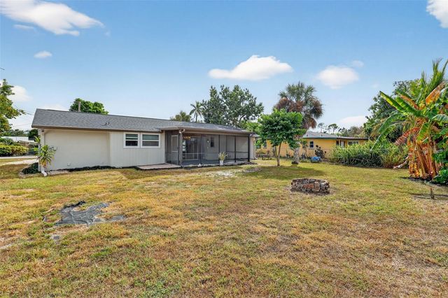 8607 CHATHAM STREET, Fort Myers, FL 33907