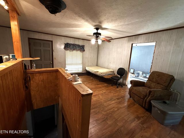 2930 Arch Way, Cosby, TN 37722