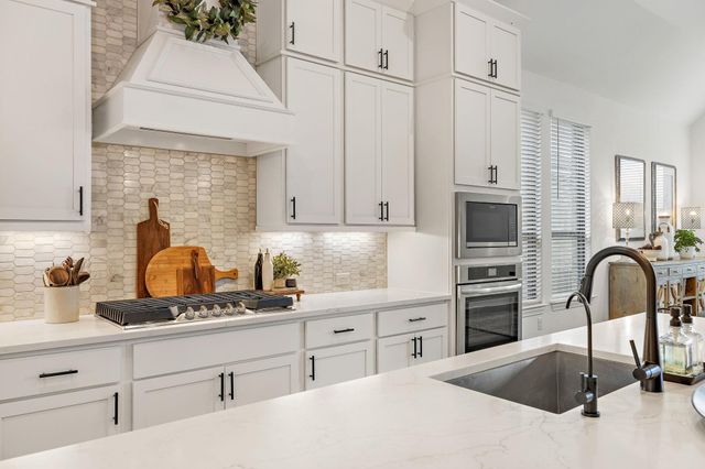 181 Constitution WAY, Kyle, TX 78640