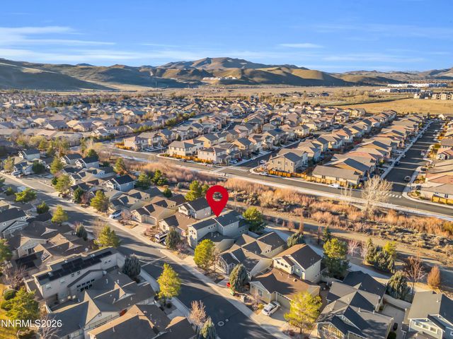 1180 Fairway Vista Lane, Sparks, NV 89436