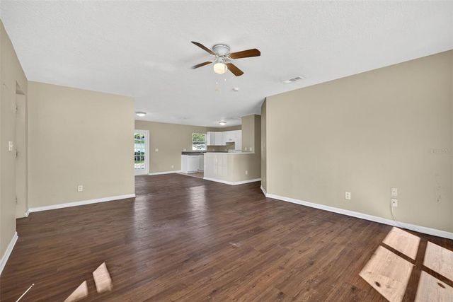 2602 E EMMA STREET, Tampa, FL 33610