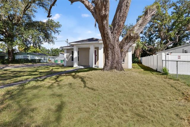 2602 E EMMA STREET, Tampa, FL 33610