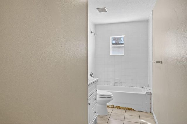 2602 E EMMA STREET, Tampa, FL 33610
