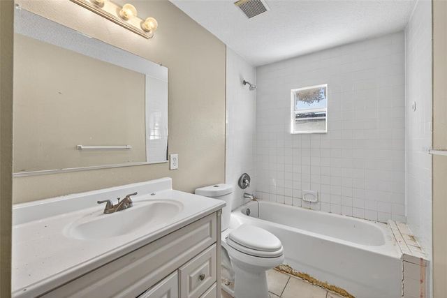 2602 E EMMA STREET, Tampa, FL 33610