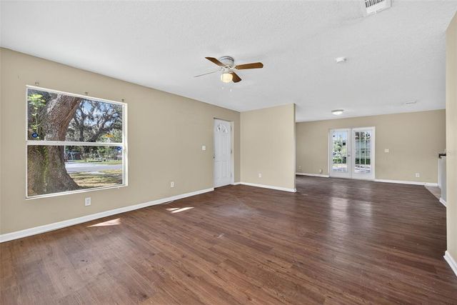 2602 E EMMA STREET, Tampa, FL 33610