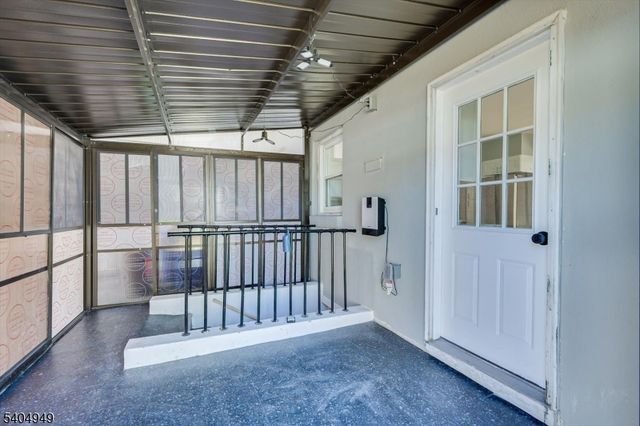 34 Tillman St, Raritan Boro, NJ 08869