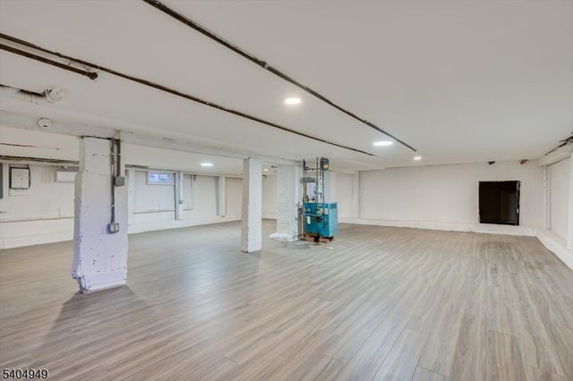 34 Tillman St, Raritan Boro, NJ 08869