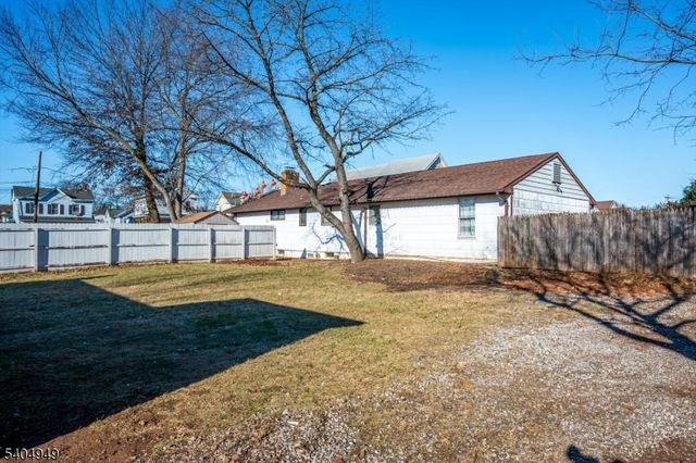 34 Tillman St, Raritan Boro, NJ 08869