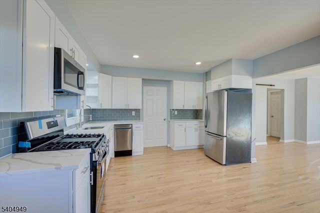 34 Tillman St, Raritan Boro, NJ 08869