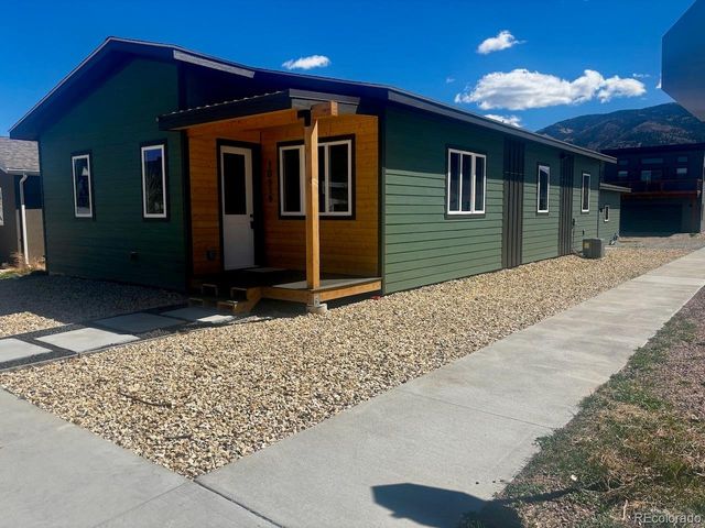 10519 Willow Ave, Poncha Springs, CO 81201