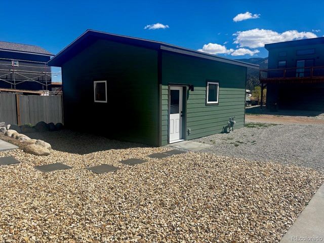 10519 Willow Ave, Poncha Springs, CO 81201