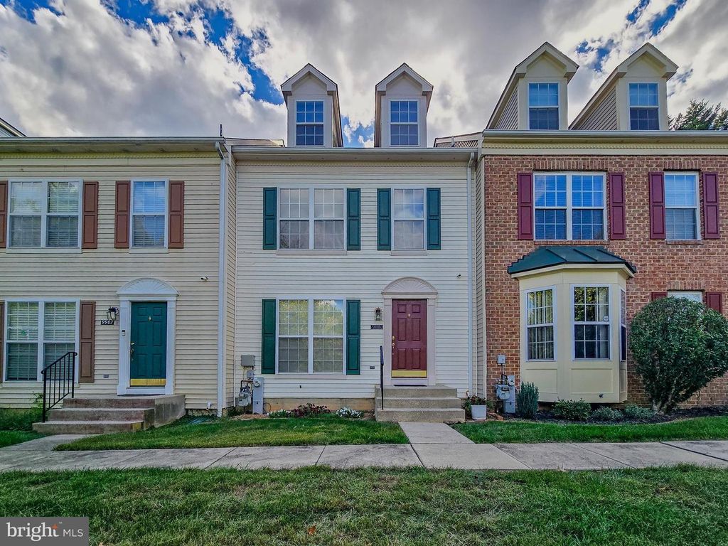 9905 BON HAVEN LN, Owings Mills, MD 21117