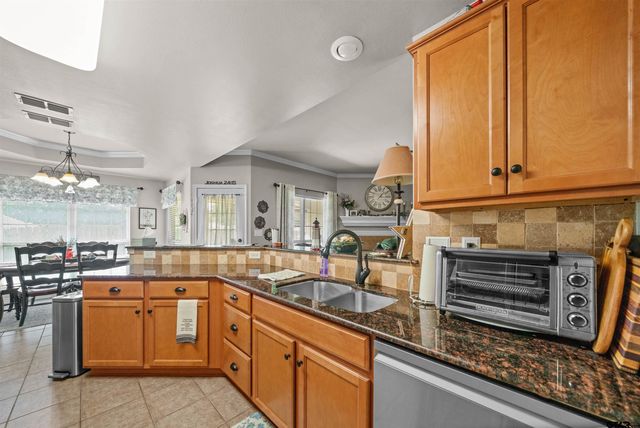 421 W Cumberland #701, Tyler, TX 75703