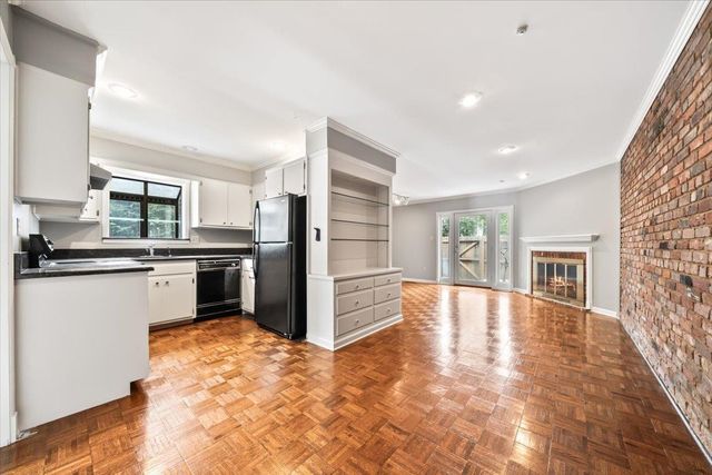 1636 CENTRAL AVE, Memphis, TN 38104