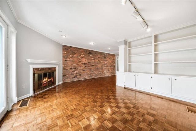 1636 CENTRAL AVE, Memphis, TN 38104