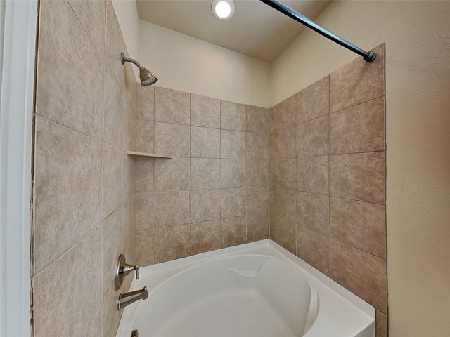 950 Henderson Street 1222, Fort Worth, TX 76102