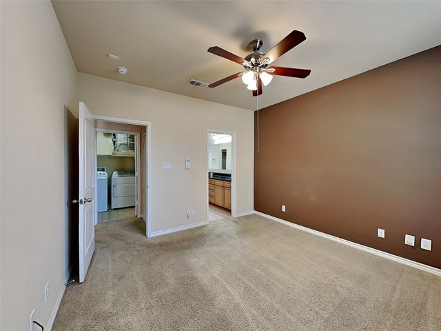950 Henderson Street 1222, Fort Worth, TX 76102