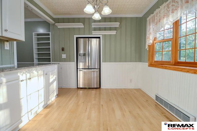 200 S Cotner Boulevard, Lincoln, NE 68510
