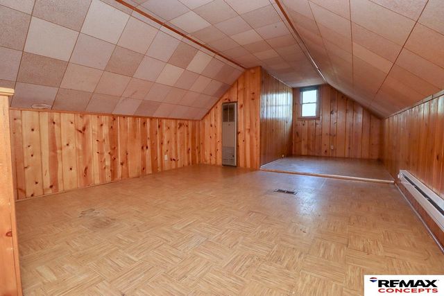 200 S Cotner Boulevard, Lincoln, NE 68510