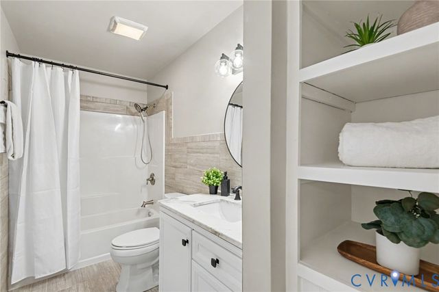 8906 Huntingcreek Pl, Chesterfield, VA 23237