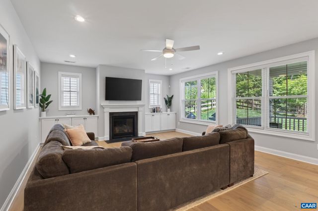 552 BELLUNO LN, Charlottesville, VA 22911