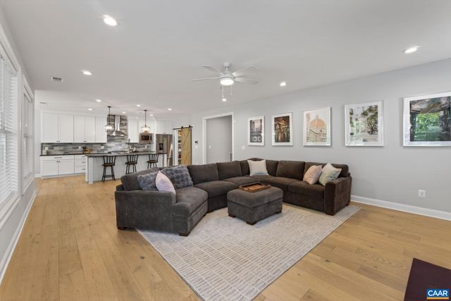 552 BELLUNO LN, Charlottesville, VA 22911