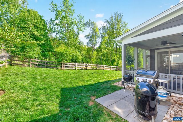 552 BELLUNO LN, Charlottesville, VA 22911